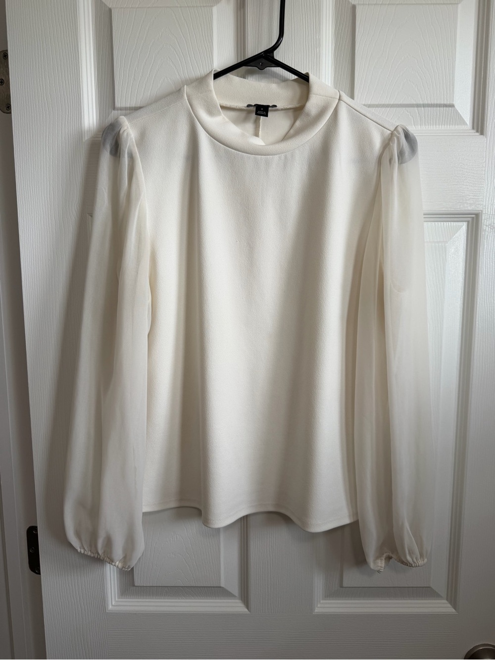 Ann Taylor Elegant Cream Puff-Sleeve Women's Top